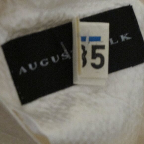 August Silk winter white textured silk blouse  L - Picture 5 of 6